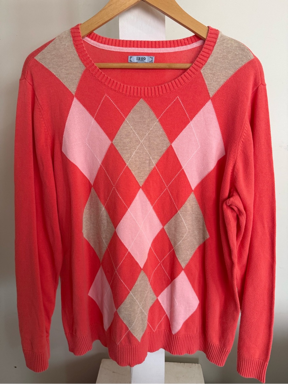 Izod Argyle Sweater - Picture 4 of 8